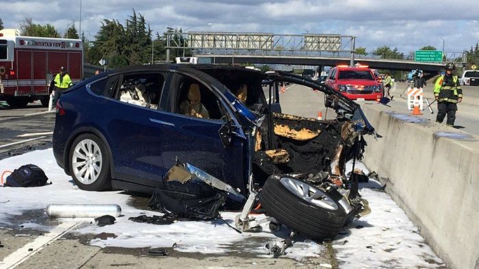 Tesla owner unintended acceleration crashed vehicle